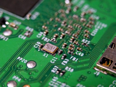 绿色PCB宏