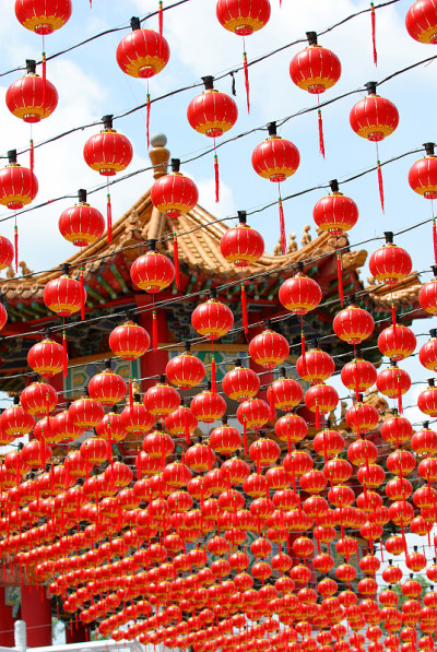 大红灯笼高高挂