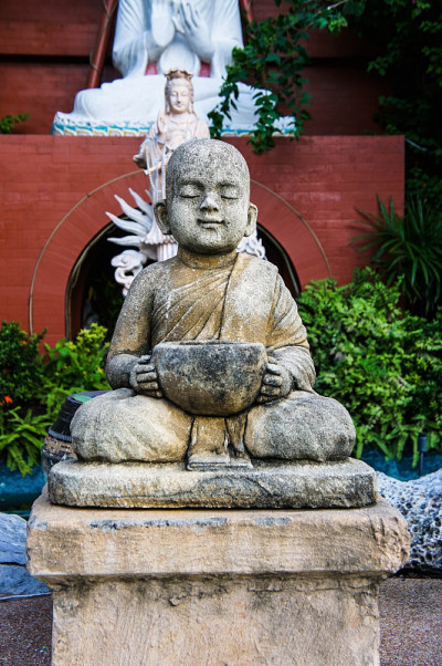 新手雕像