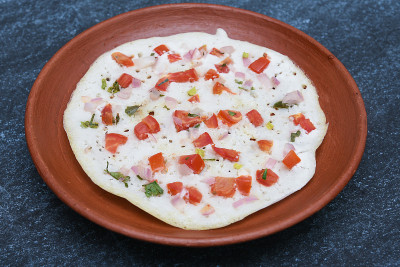 南印度早餐Oothappam或Dosa