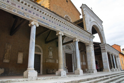Civita Castellana大教堂。拉齐奥。意大利。