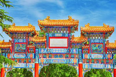 雍和宫的入口大门。北京。