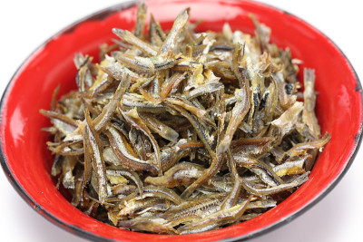 炸凤尾鱼(干凤尾鱼)，马来西亚食物