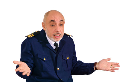 老水手不知道该回答什么
