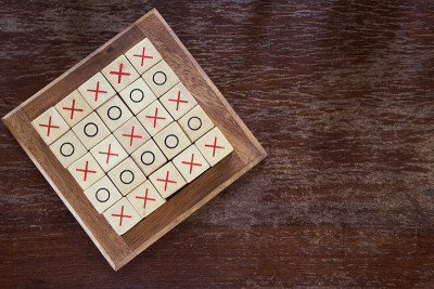 OX (tic tac - toe)木板游戏采用为背景经营方向，规划理念。复古的基调。