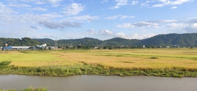山地区美丽的自然背景，山景