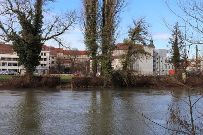 阿伦河在城市Montbéliard