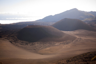 哈雷阿卡拉火山口
