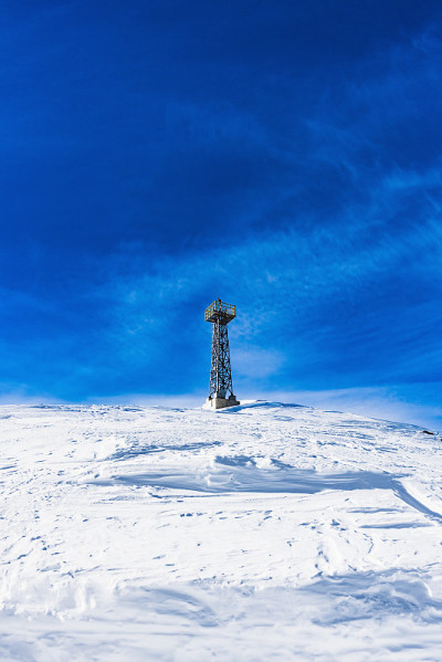 滑雪道，雪地车