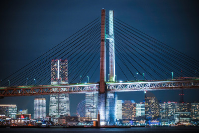 横滨湾大桥夜景