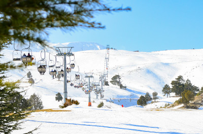 寒假去滑雪和单板滑雪