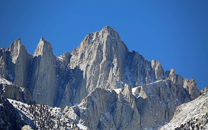 惠特尼山