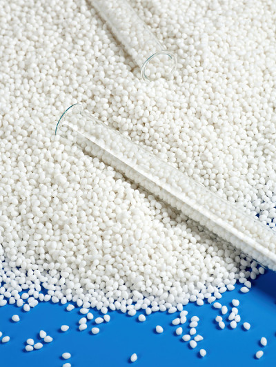 实验用实验管的垂直图像