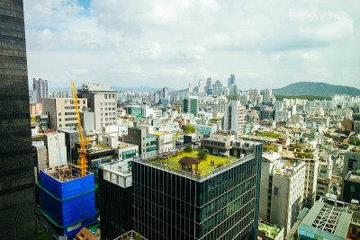 韩国首尔白天的景色