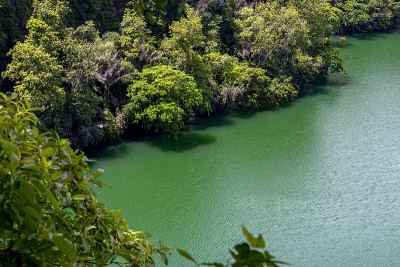 Tolire湖，Ternate，印度尼西亚