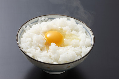 鸡蛋米饭。