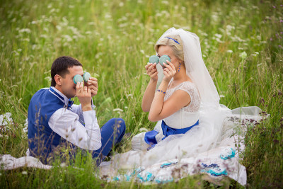 婚礼的夫妇。新娘和新郎。婚姻的概念