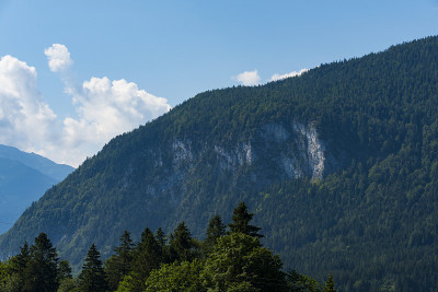 阿肯西山
