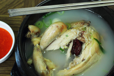鸡汤人参-韩国食品