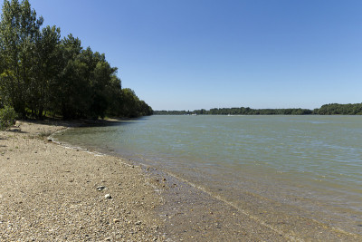 多瑙河在Esztergom