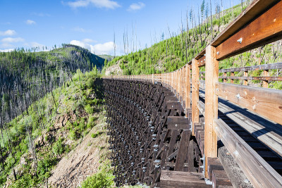 加拿大米拉峡谷省级公园的历史栈桥