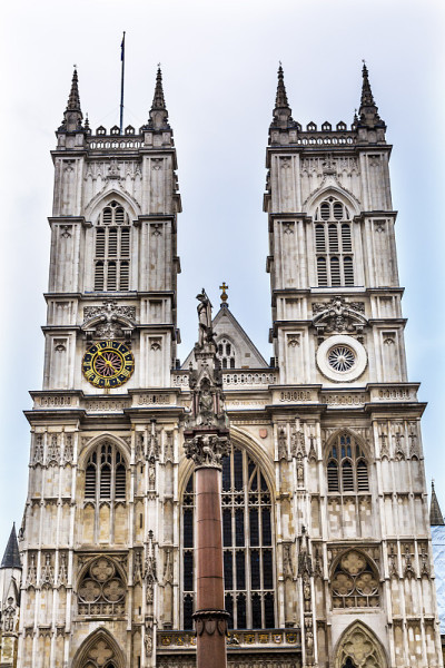 英国伦敦威斯敏斯特大教堂正面