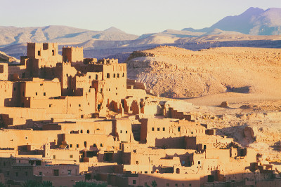 古老的沙漠要塞城市Ait benhadou, Ouarzazate，摩洛哥。