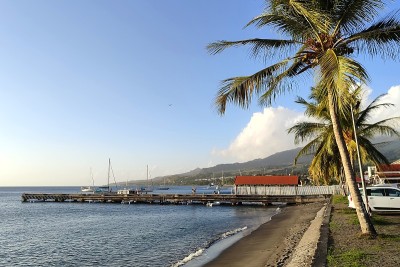 马提尼克岛，圣皮埃尔日落时美丽的海景