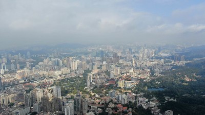 雨天的小城市