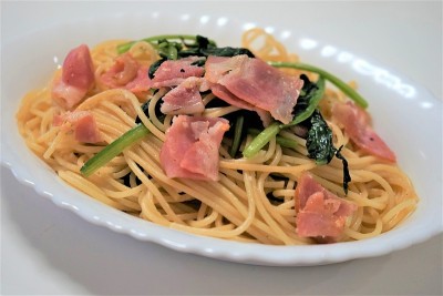 菠菜培根意大利面