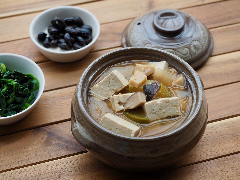 韩国美食炖豆瓣酱，菜瓣酱，味噌汤