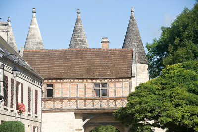 中世纪的Longpont村(Picardie)