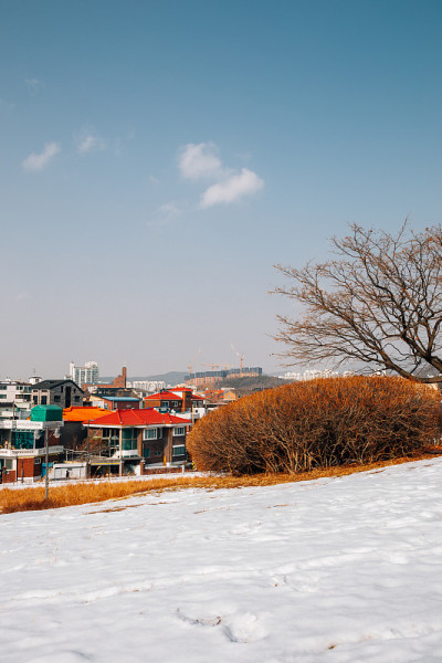 韩国水原的冰雪村庄
