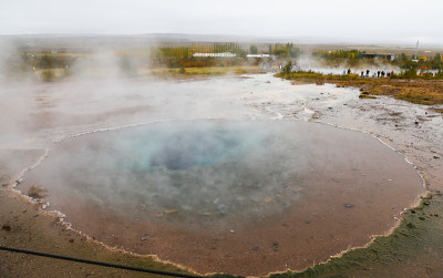 在冰岛Geysir