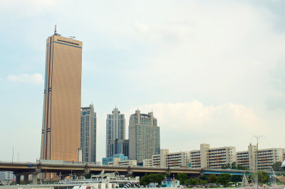 从恒河眺望63楼