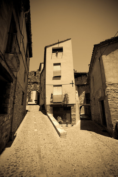 旧欧洲的街道。Besalu