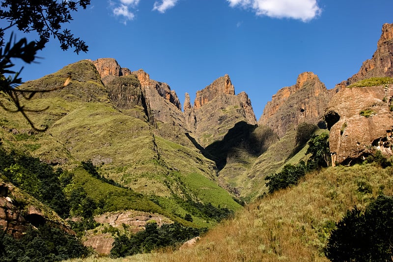 圆形剧场,德拉肯斯堡山脉