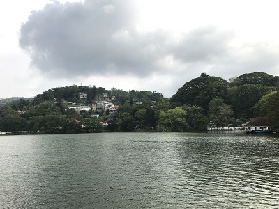 康堤湖