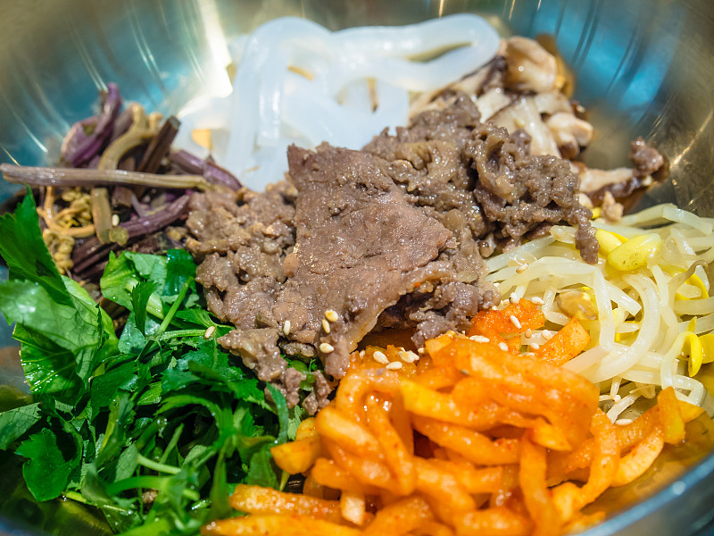 石锅拌饭