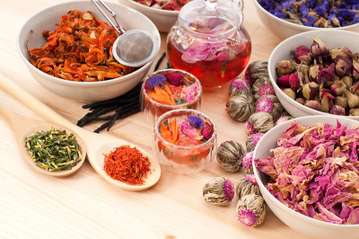 草本天然花卉茶浸与干花