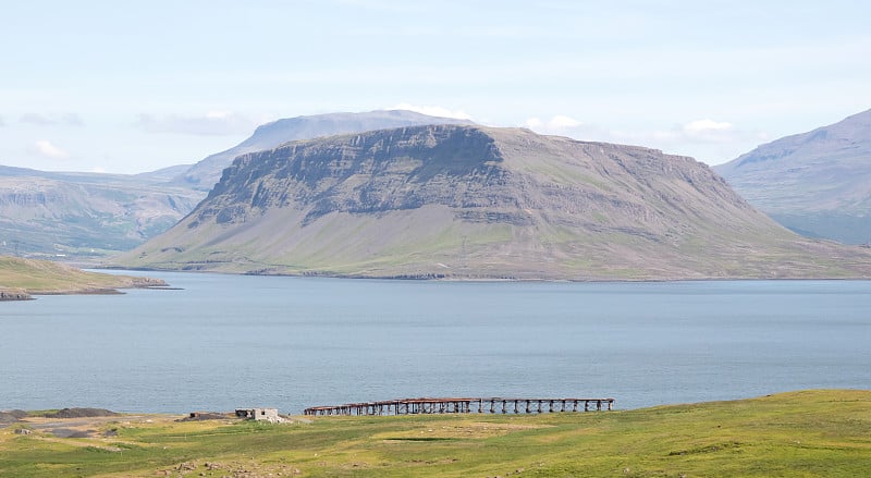 冰岛一个废弃海军基地的详细信息(旧码头)(Hvítanes, Hvalfjördur)