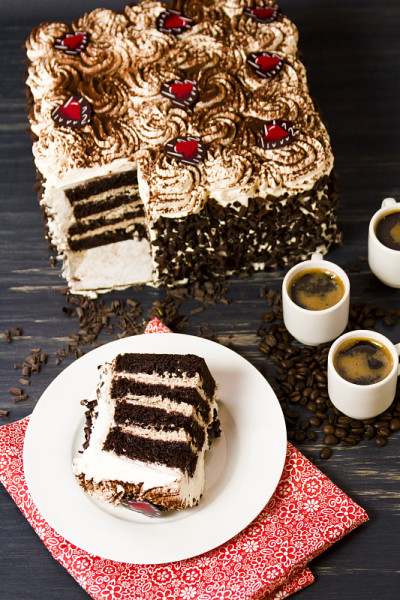 Tiramisu cake