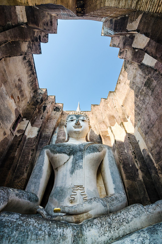 素可泰寺众寺的阿迦那佛雕像