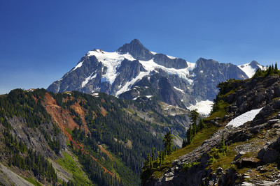 Shuksan山，北Cascades，华盛顿