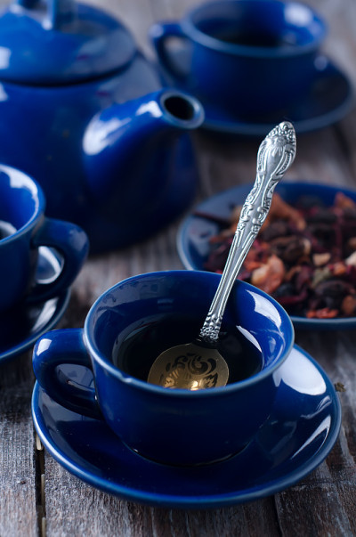 蓝色的茶