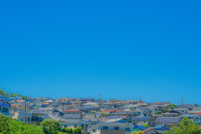 日野市的天际线和蓝天