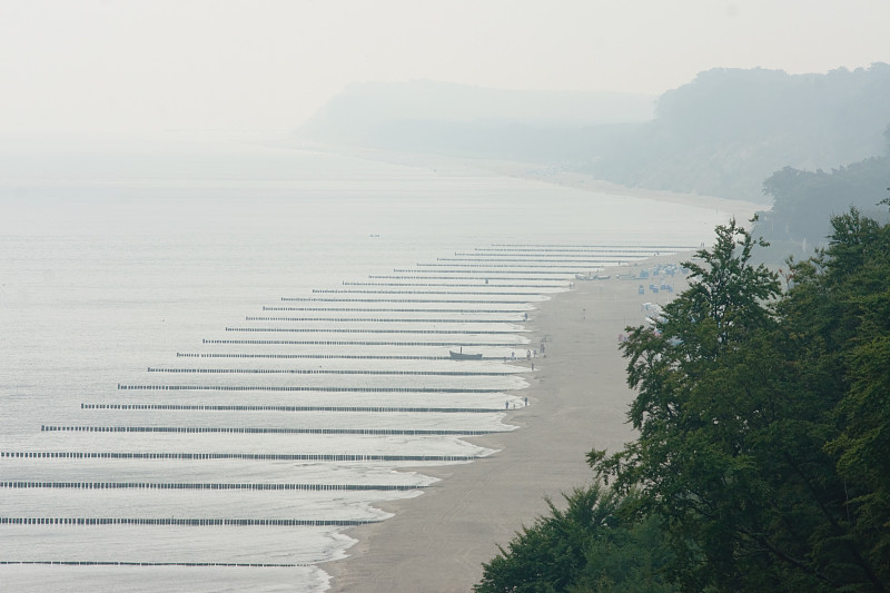 模糊的海岸线