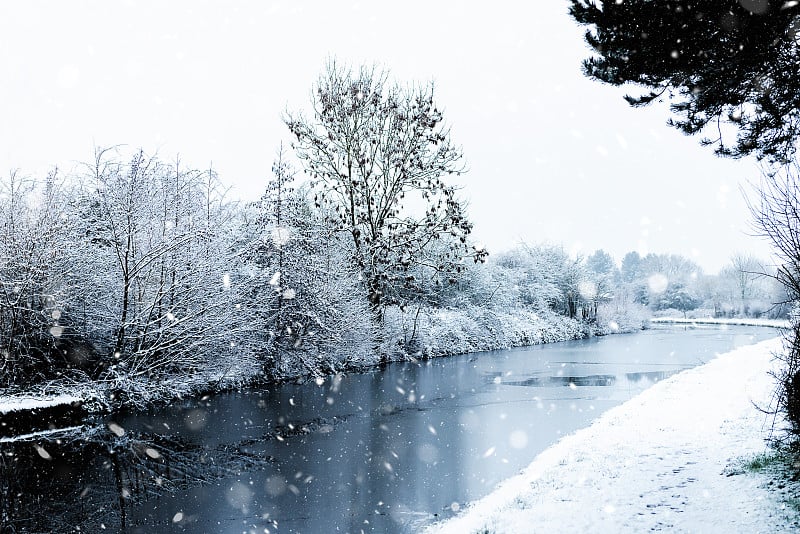 英国一月下雪