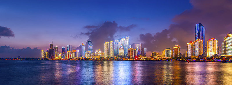 美丽的青岛夜景