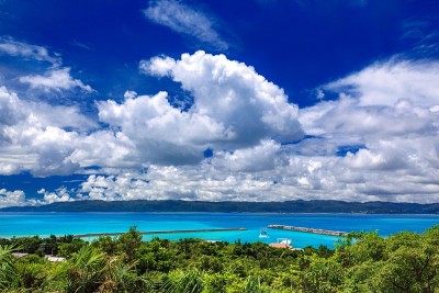 日本冲绳县的Hatoma岛夏日美景